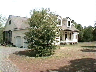 Building photograph for 365 MUNGER LN